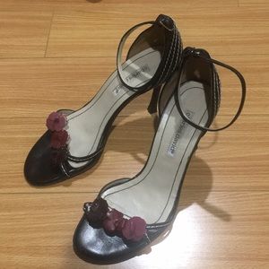 Maroon flower strapped heels